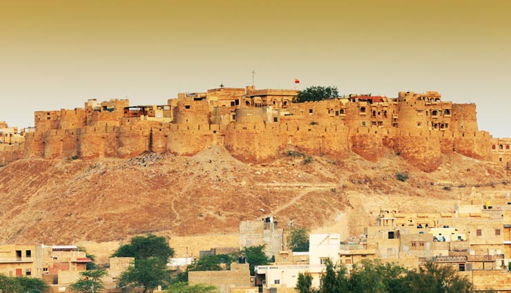 forts of rajasthan,amer fort,chittorgarh fort,jaisalmer fort,ranthambore fort,junagarh fort