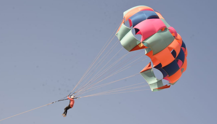 jaisalmer adventure activities,best adventures in jaisalmer,jaisalmer dune bashing,parasailing in jaisalmer,jaisalmer desert camping,camel safari jaisalmer,paramotoring jaisalmer,jaisalmer jeep safari