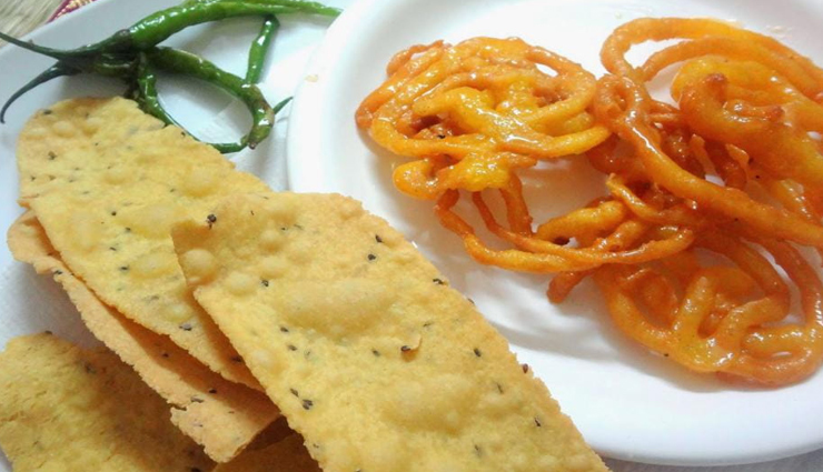 railway stations for food,holidays,travel,tourism