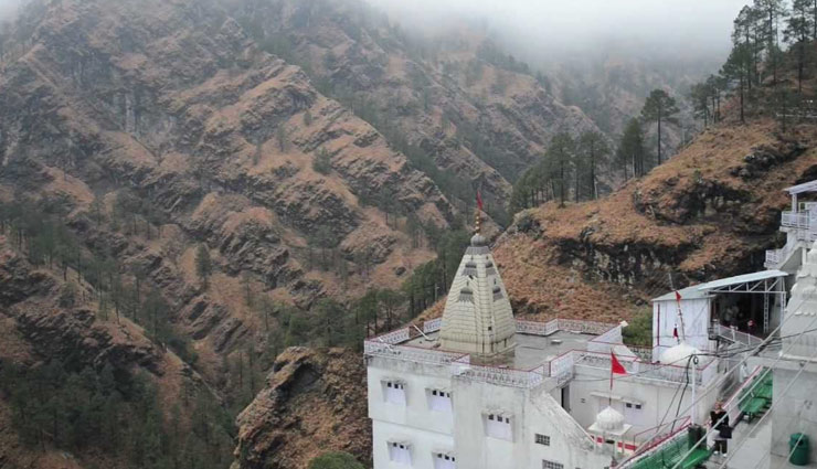 beautiful cities,famous temple,pilgrimage site,kerla,tirumala temple,tamilnadu,jammu kashmir,siddhi vinayak,ajmer sharif,amritsar