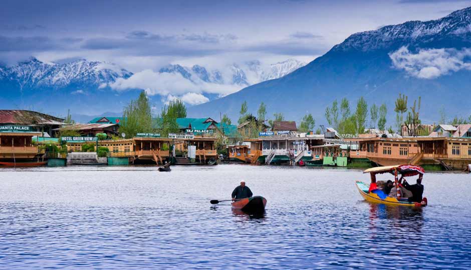 11 Beautiful Hill Stations to Visit in Jammu and Kashmir