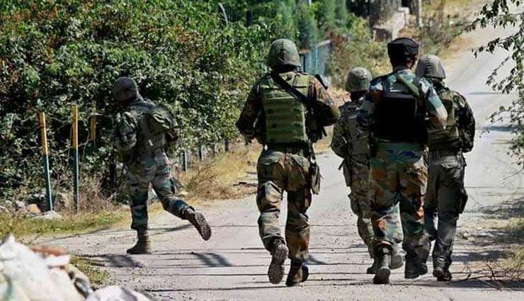 जम्मू-कश्मीर में सुरक्षा बलों और आतंकवादियों के बीच मुठभेड़, 2 आतंकी ढेर