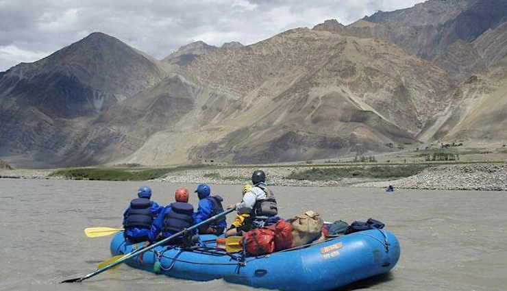 river rafting,river rafting in india,best river rafting places in india,travel,holidays in india
