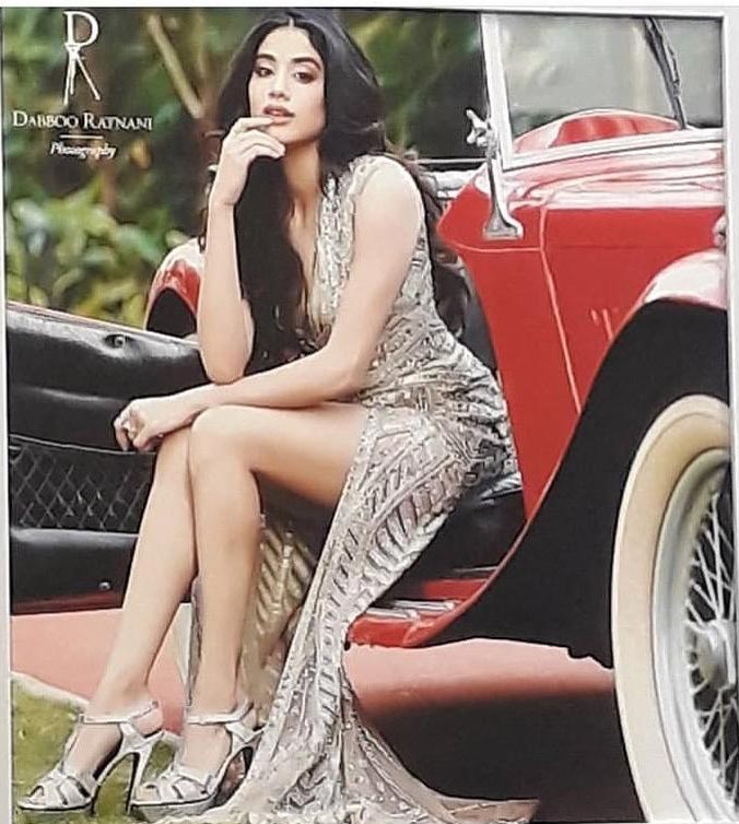 dabboo ratnani calendar 2019,sunnye leone,anushka sharma,Shah Rukh Khan,siddharth malhotra,janhvi kapoor,tiger shroff,Hrithik Roshan,ranbir kapoor