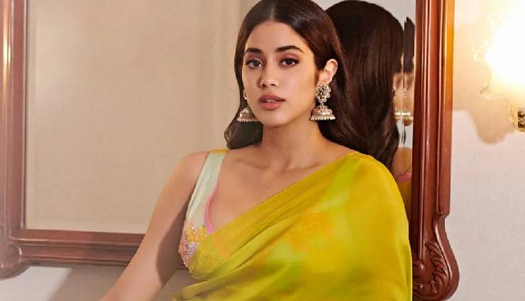 2 News : जान्हवी ने शुरू की इस फिल्म की शूटिंग, शेयर की तस्वीरें, इस एक्ट्रेस का ट्रांसफॉर्मेशन देख फैंस हुए हैरान