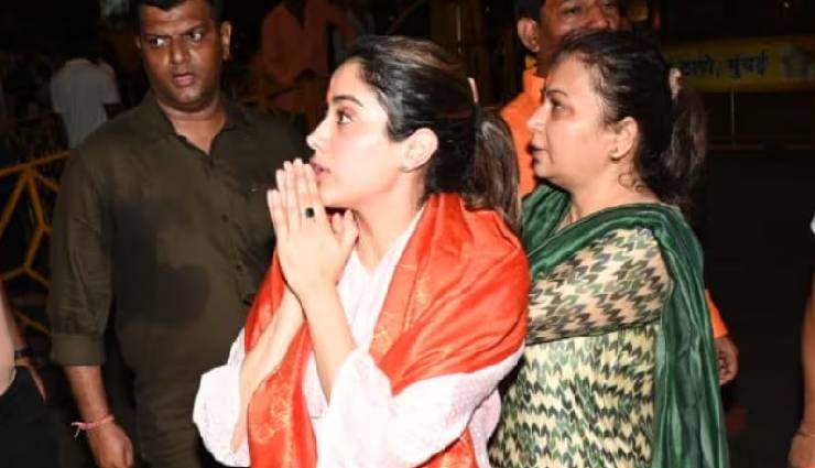 2 News : शिखर की मां के साथ सिद्धिविनायक मंदिर पहुंचीं जान्हवी, इधर अध्ययन-कंगना के रिश्ते पर बोले शेखर