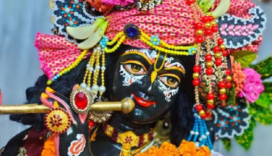 जन्माष्टमी 2025: अपनों को भेजें भावनाओं से भरे यह शुभकामना संदेश