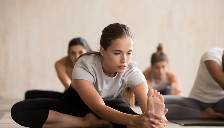 5 yoga,5 yoga to reduce belly fat,belly fat,ustrasana,ardha uttanasana yoga,janu sirsasana yoga,kapotasana yoga,vrikshasana yoga,yoga for better health,Health,Health tips