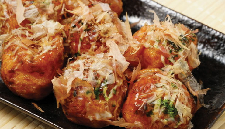 famous street foods,street foods,world famous street foods,chile,nepal,india,indonesia,morocco,macau,pakistan