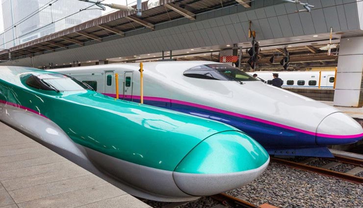 कुछ सेकंड के लिए भी लेट नहीं होती यह ट्रेन, हर एक पैसेंजर से निजी तौर पर मांगते है माफ़ी