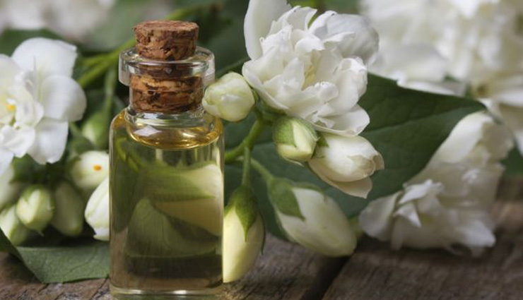 essentials oil,list of essential oils,best essential oils,essential oil benefits,essential oil to reduce stress,essential oil for better sleep