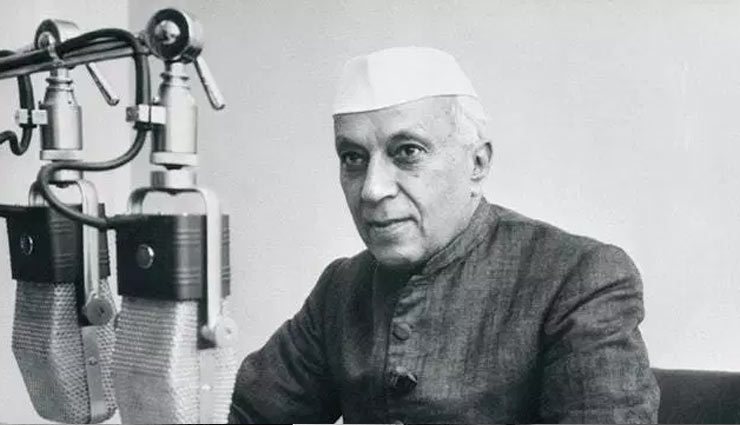Jawaharlal Nehru Death Anniversary: देश के पहले PM जवाहरलाल नेहरूकी पुण्यतिथि पर जानिए उनके जीवन से जुड़ी कुछ खास बातें... jawaharlal nehru,jawaharlal nehru death anniversary,jawaharlal nehru 55 death anniversary,55th death anniversary,nehru,rajiv gandhi,sonia gandhi,priyanka gandhi,indian national congress,chacha nehru,jawaharlal,pandit jawaharlal nehru birthday,news,news in hindi