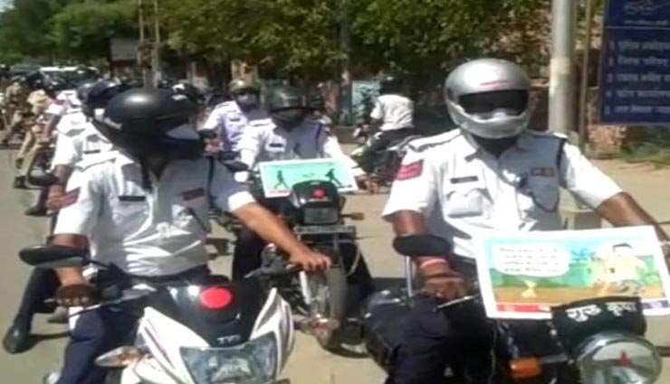 पाली : पुलिस द्वारा 300 वाहनों पर निकाली गई कोरोना जागरूकता वाहन रैली, घरों में रहने की अपील