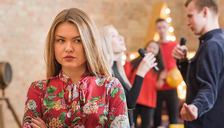 jealousy in a relationship,easy way to deal jealousy in a relationship,jealousy in relationship,relationship tips