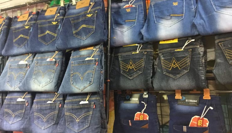 indian markets,delhi markets,cheap branded jeans markets,markets of delhi ,भारतीय बाजार, दिल्ली के बाजार, सस्ते में ब्रांडेड जींस