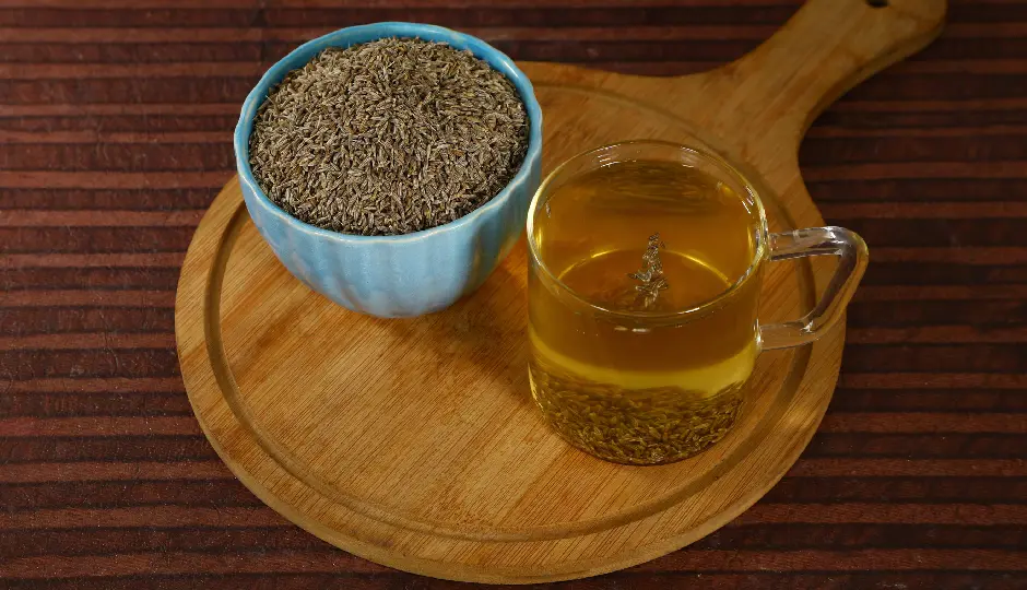 एक महीने तक सुबह खाली पेट जीरे का पानी पीने के फायदे,जानें क्यों बनाएं इसे अपनी दिनचर्या का हिस्सा