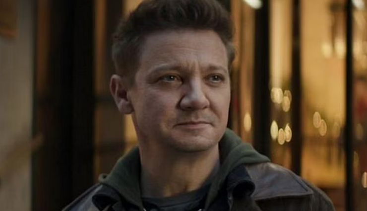 Jeremy Renner हेल्थ अपडेट: अस्पताल से साझा की पहली तस्वीर, चेहरे पर दिखे कई चोट के निशान 
