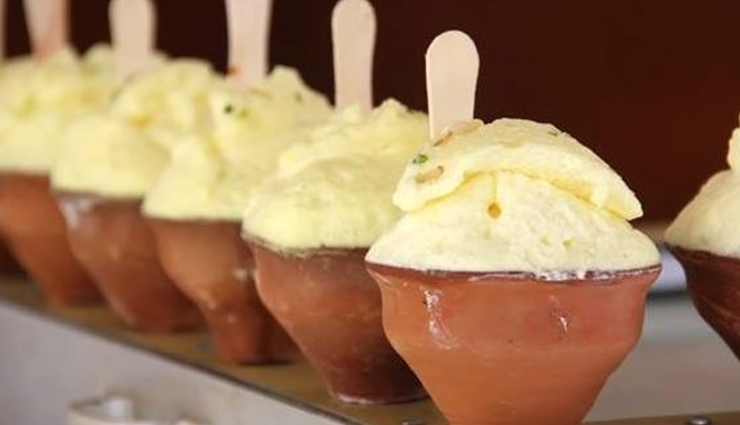 food,best street food in agra,agra travel,holidays in agra,agra travel,taj mahal