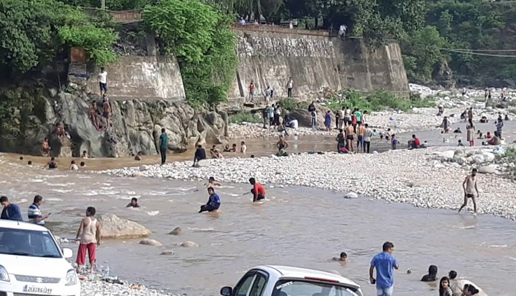 nearby places to visit in vaishno devi,holidays,travel,tourism