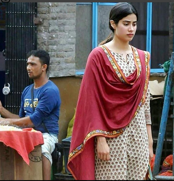 bollywood,jhanvi kapoor,sanjay leel bhansali,deepika padukone