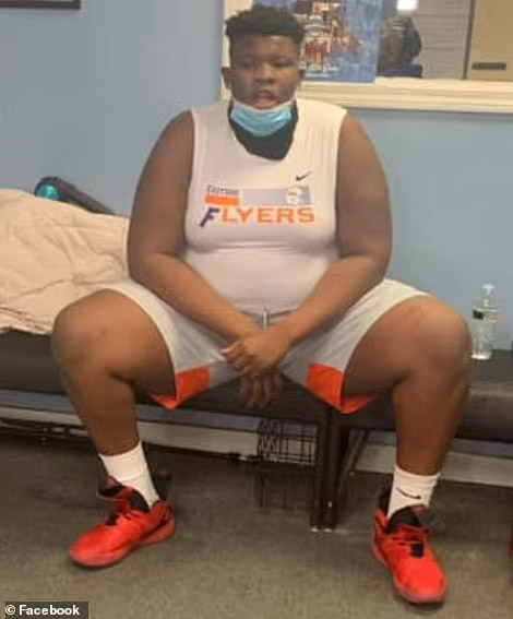 theme park,theme park accident,teenager fell