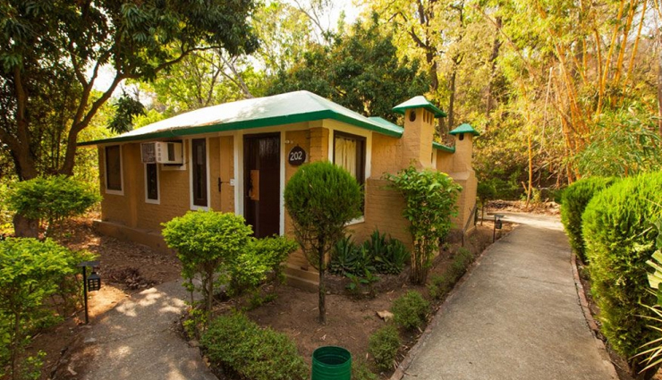 lodges,luxury lodges to visit in india,india tourism,tourist places in india