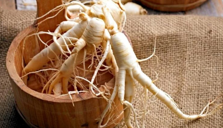 सर्दियों में जरूरी हैं शरीर की इम्यूनिटी, ये आयुर्वेदिक जड़ी-बूटियां आपको रखेंगी स्वस्थ
Health tips,health tips in hindi,superfoods,immunity booster