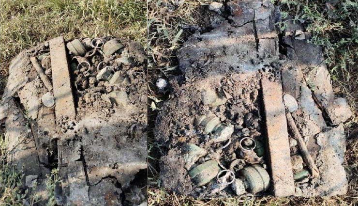 भारी बारिश के बाद नासिक के मंदिर में भरा पानी, देखें वीडियो; शौचालय में लगाई जिन्ना की तस्वीर breaking news,today breaking news,13 september news,news updates