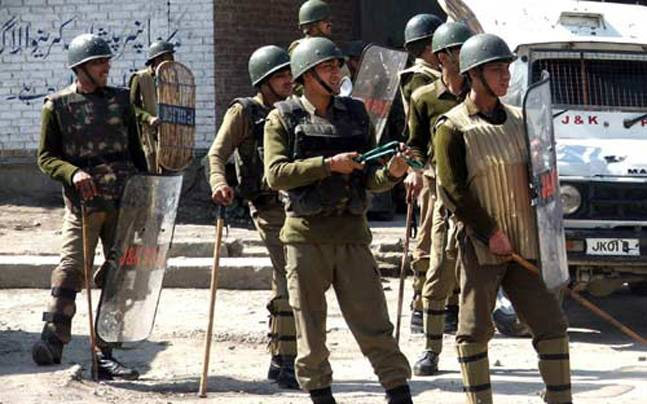 jammu and kashmir,jammu and kashmir police,female constables,news