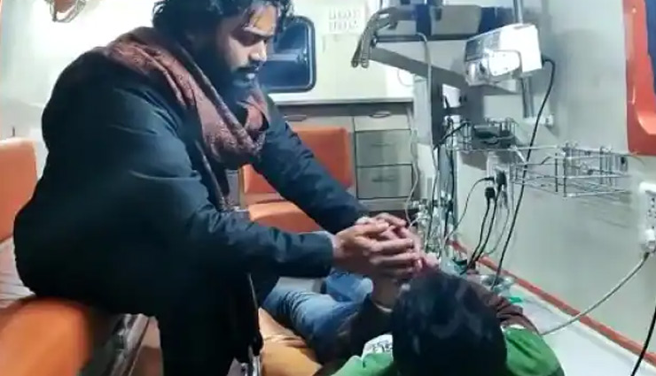 JNU में फिर भड़की हिंसा, ABVP और वामपंथी छात्रों के बीच हुई मारपीट, कई छात्र घायल