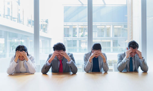 signs to leave job,job dissatisfaction