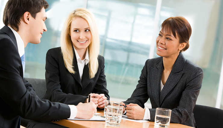 tips to dress perfectly for interview,job interview tips,dressing tips for job interview,mates and me,relationship tips