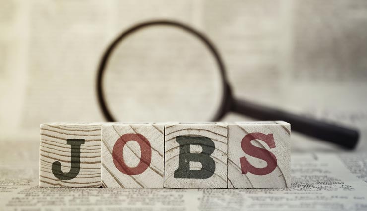 10वीं पास के लिए निकली भारतीय तट रक्षक में नौकरियां, जानें आवेदन से जुड़ी जरूरी जानकारी 