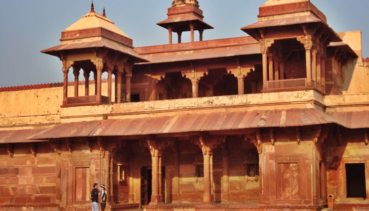 tourist attractions to visit in fatehpur sikri,holidays,travel,holidays