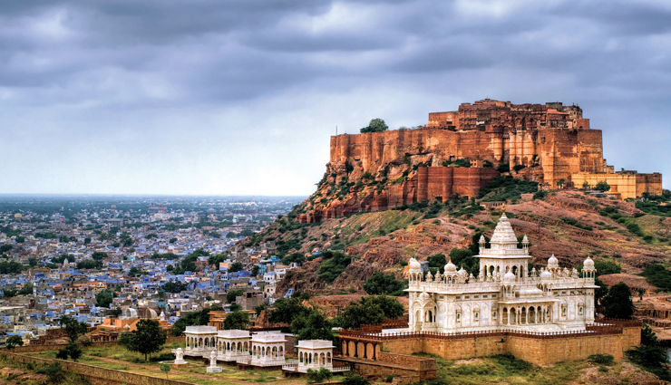 jodhpur,tourist attraction in jodhpur,places to visit in jodhpur,mandore gardens,clock tower,umaid bhawan palace,mehrangarh fort,rao jodha desert rock park,rai ka baag palace