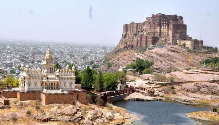 october month travel places,best destination for travel,best destinations,darjeeling,jodhpur