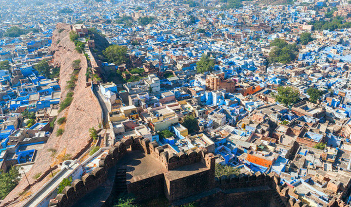 ब्लू सिटी के नाम से प्रसिद्ध है जोधपुर, पर्यटकों का दिल जीतती हैं ये 8 जगहें 