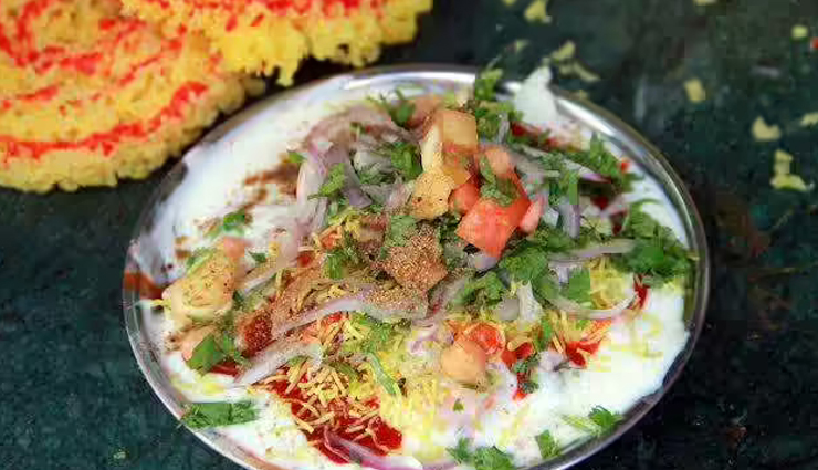 jodhpur culinary delights,must-try dishes in jodhpur,jodhpur unique food experiences,delicious jodhpuri cuisine,popular dishes in the blue city,jodhpur food exploration,iconic jodhpur street food,flavors of jodhpur dishes,culinary gems in jodhpur,best food in jodhpur to try