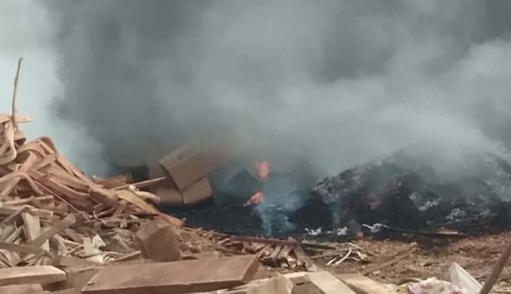 जोधपुर / बासनी इंडस्ट्री एरिया में हैण्डीक्राफ्ट फैक्ट्री में लगी भीषण आग 