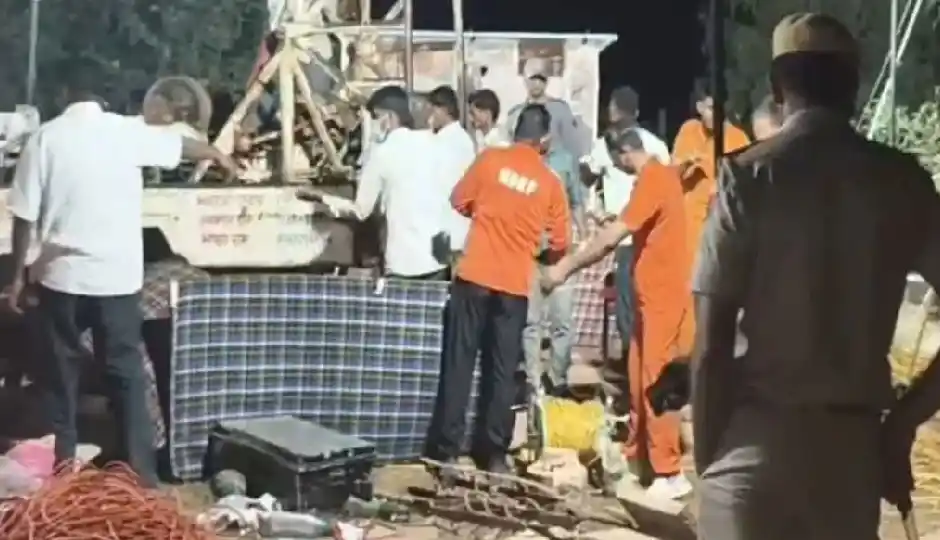 जोधपुर में 1050 फीट गहरे बोरवेल में गिरा 9 साल का बच्चा, 39 घंटे तक चला रेस्क्यू; अस्पताल में तोड़ा दम