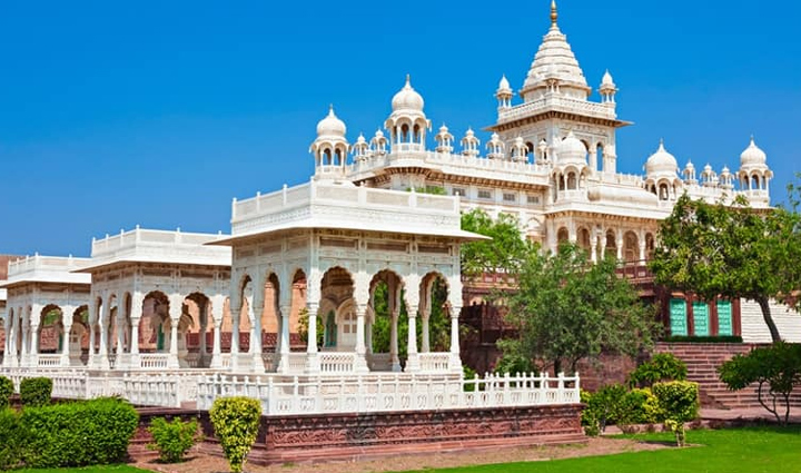 jodhpur tourist attractions,blue city of jodhpur,must-visit places in jodhpur,jodhpur sightseeing spots,top attractions in jodhpur,discovering jodhpur charm,jodhpur travel guide,explore the blue city of jodhpur,jodhpur landmarks,best places to visit in jodhpur,jodhpur heritage sites,blue city wonders of jodhpur,jodhpur architectural marvels,jodhpur iconic landmarks,jodhpur historical treasures,jodhpur cultural hotspots,exploring jodhpur beauty,jodhpur captivating sights,jodhpur vibrant attractions,jodhpur tourist gems