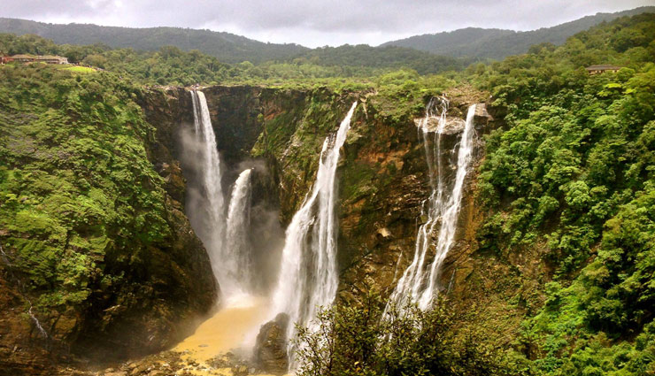 बारिश के मौसम का आनंद ले कर्नाटक की इन खूबसूरत जगहों पर घूमकर
