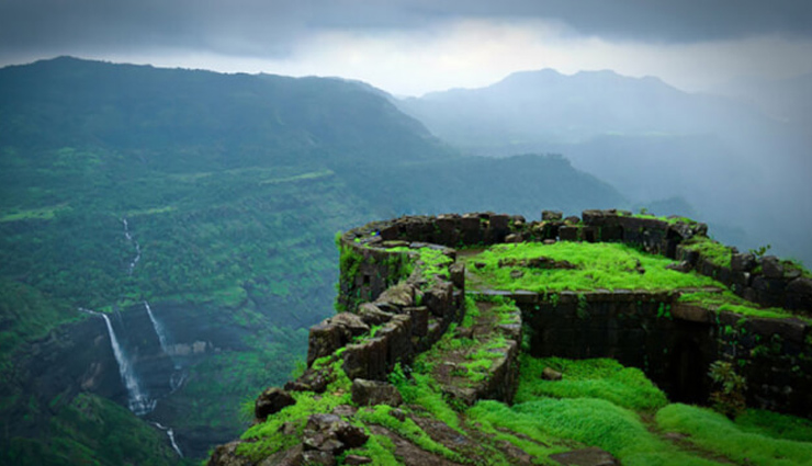 valley of flowers,cherrapunji,coorg,kerala,lonavala,destination in india,places to visit in july in india,india