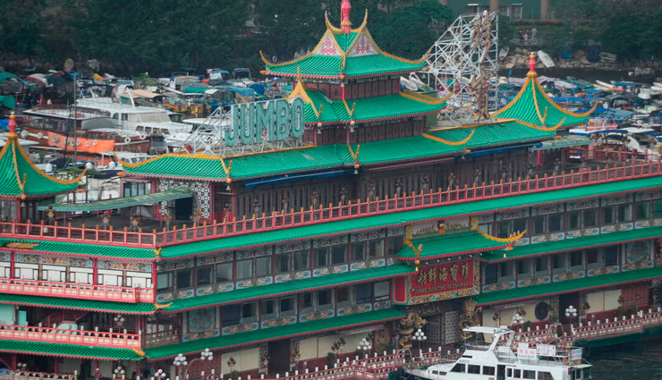 पानी के ऊपर लेना चाहते हैं खाने-पीने का मजा, चले आइये विश्व के इन प्रसिद्द फ्लोटिंग रेस्टोरेंट्स famous floating restaurant,floating restaurant,best floating restaurant,floating restaurant worldwide,travel,travel tips in hindi