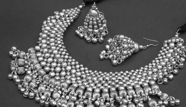 फैशन का नया अंदाज 'बंजारा ज्वेलरी', जाने किस ड्रेस के साथ पहने banjara jewellery,junk jewellery,oxidized jewellery,fashion tips,fashion trends,latest jewellery,fashion trends