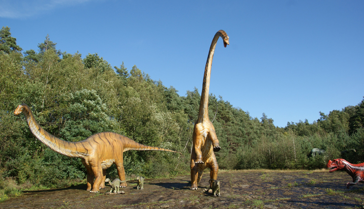 destinations for jurassic park fans,dino park,rehburg-loccum,germany,parque cretácico,sucre,bolivia,multiple locations on kauai,hawaii,royal tyrrell museum,alberta,canada
