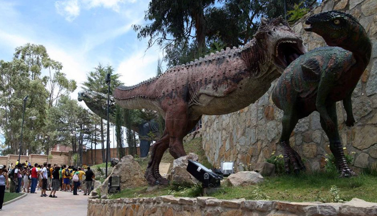 destinations for jurassic park fans,dino park,rehburg-loccum,germany,parque cretácico,sucre,bolivia,multiple locations on kauai,hawaii,royal tyrrell museum,alberta,canada