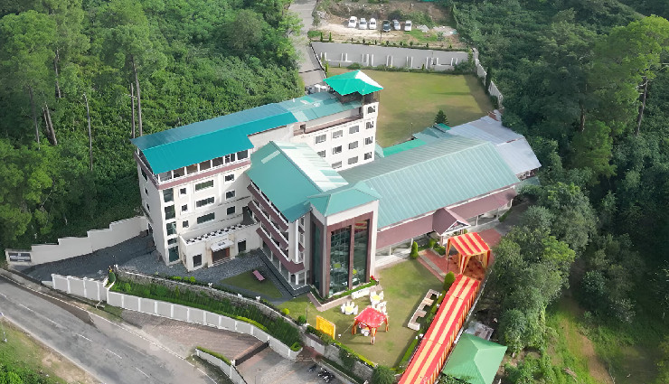 best workation resorts india,workation resorts,workation in hills,remote work resorts india,luxury workation resorts,mashobra resort,dharamshala workation,mukteshwar resort,palampur resort,work-from-hills,top workation destinations india