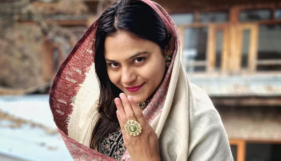 jyoti malhotra,youtuber,spy allegations,pakistan espionage,haryana police,indian intelligence,spy network,travel with jo,pakistan visit,indian-pakistani relations,espionage case,nia investigation,social media influencers,spy diary,cross-border espionage,military intelligence,pakistani intelligence,partition,kashmiri visit,espionage charges,spy ring,hindi news,real time hindi news,delhi news,spy news