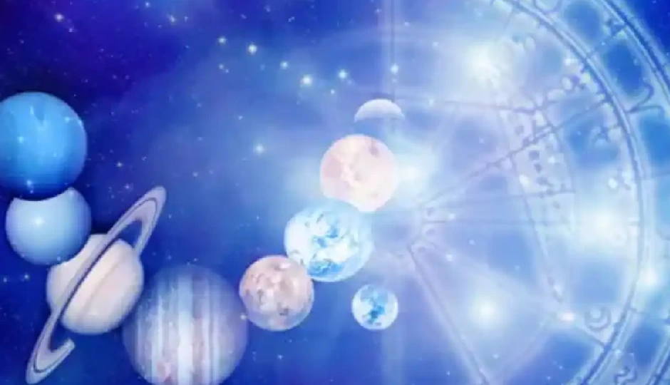 मालव्य योग का जादू! जुलाई में इन 3 राशियों की खुलने वाली है किस्मत, करियर और प्यार में आएंगी खुशियां ही खुशियां